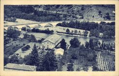 VINTAGE POSTCARD House Bridge