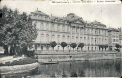 Castillo viejo de Estrasburgo de la POSTAL de la VENDIMIA
