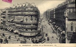 CPA Marseille La Rue de la Republique Cinema Tramway
