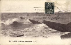 CPA L'Epi Le Quai d'Accostage