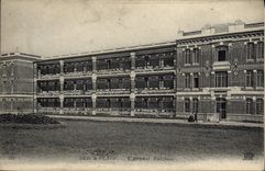 VINTAGE POSTCARD Berck Beach the Maritime Hospital