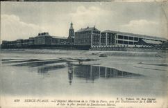 VINTAGE POSTCARD Berck Beach the Maritime Hotel of the Town of Paris