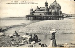 CPA Nice Jetee Promenade Blanchisseuses Embouchure du Paillon 
