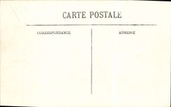 CPA La Provence Les Baux Plateforme et Facade Meridionale du Chateau Feodal