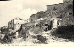 CPA La Provence Les Baux La Poterne