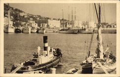 CPA Cannes Le Port Bateaux