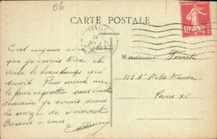 Opinión de la POSTAL de la VENDIMIA Niza de la bahía de los ángeles a través de un pino