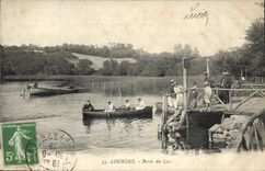 VINTAGE POSTCARD Heavy Edges of the Lake Boat Child