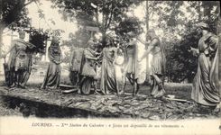 VINTAGE POSTCARD Lourdes 10th Station of the Jesus Martyrdom is depuille of his clothing