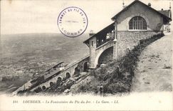 VINTAGE POSTCARD Heavy the Funicular of the Peak of Jer Train station
