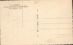 VINTAGE POSTCARD Lourdes Groups Pilgrims In front of the miraculous Cave