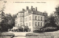VINTAGE POSTCARD Marselles Aubigny Castle of Aubigny