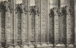 CPA Rouen La Cathedrale Portail des Libraires Medaillons
