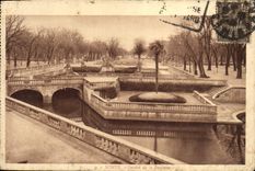CPA Nimes Jardin de la Fontaine