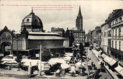 CPA Toulouse Place Et Halle Des Carmes clocher De La Dalbade 