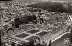 MODERN CARD In the Plane On Fontainebleau Overall picture of the palate with the court of the white horse or the good-byes