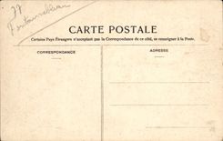 VINTAGE POSTCARD Palate De Fontainebleau Living room of Music