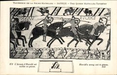 CPA Tapisserie de la Reine Mathilde Bayeux L'armee d'Harold est taillee en pieces