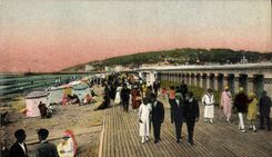 CPA Deauville Plage fleurie Les nouveaux bains La plage 