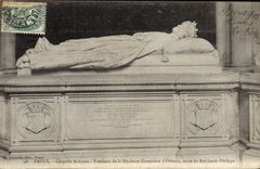 CPA Dreux Chapelle St Louis Tombeau de la duchesse douairiere d'Orleans mere du roi Louis Philippe