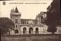 CPA Fontaine les Dijon Chateau Natal de St Bernard Vue generale