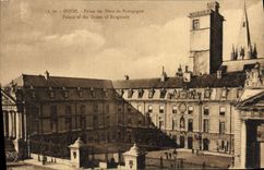 CPA Dijon Palais des Ducs de Bourgogne