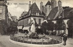 VINTAGE POSTCARD Dijon Monumen tPiron With the Ancient oak