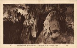 VINTAGE POSTCARD Caves De Betharram the bell and the strong castle