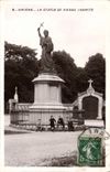 VINTAGE POSTCARD Amiens the Statue Of Pierre the Hermit Children