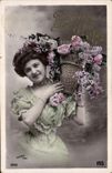 VINTAGE POSTCARD Fantasy Good Woman Hete