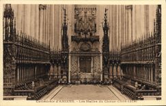 CPA Cathedrale d'Amiens Les Stalles Du Choeur 