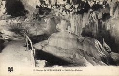 VINTAGE POSTCARD Caves of Betharram Detail of a Ceiling