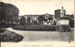 CPA Le Palais de Compiegne Cote du parc