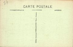 Fuente de la POSTAL de la VENDIMIA de las ruinas de Vaucluse del castillo de Petrarque y de los obispos del external visto Cavaillon