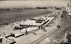 CPM Les Sables d'Olonne La Plage