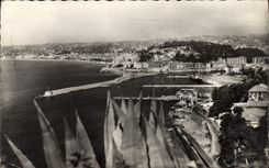 POSTAL MODERNA Niza entrada del puerto