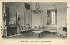 CPA Versailles Petit Trianon Salon de Musique