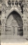 VINTAGE POSTCARD Amiens central Porch of the cathedral