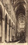 CPA Amiens Cathedrale La Grande Nef