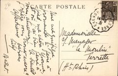 La POSTAL Foret de la VENDIMIA del camino lento del taillee de Combe Laval en las rocas tiene pico