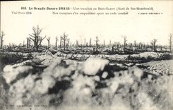 CPA Une tranchee au Bois Sabot Nord de Ste Menehould Militaria