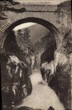 VINTAGE POSTCARD Cauterets Pit of the Bridge of Spain