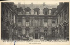 CPA Paris Historique Cour Interieure de l'Hotel Sully 