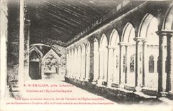 CPA Saint Emilion Pres Libourne Cloitres de l'Eglise Collegiale