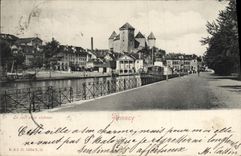 CPA Annecy Le port et le chateau