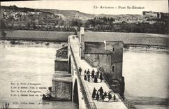 Niños redondos de Benezet del puente santo de Avignon de la POSTAL de la VENDIMIA
