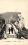 CPA Le Treport L'Escalier de la Falaise