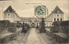 CPA Autun L'Ecole de Cavalerie Militaria