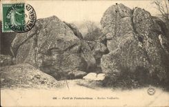 VINTAGE POSTCARD Drill of Fontainebleau Faidherbe Rocks