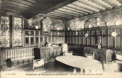 VINTAGE POSTCARD Divine Fashionable country inn Of William the Conqueror the Room Of the Virgin